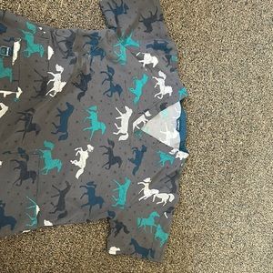 Carhartt scrub top small only been worn once